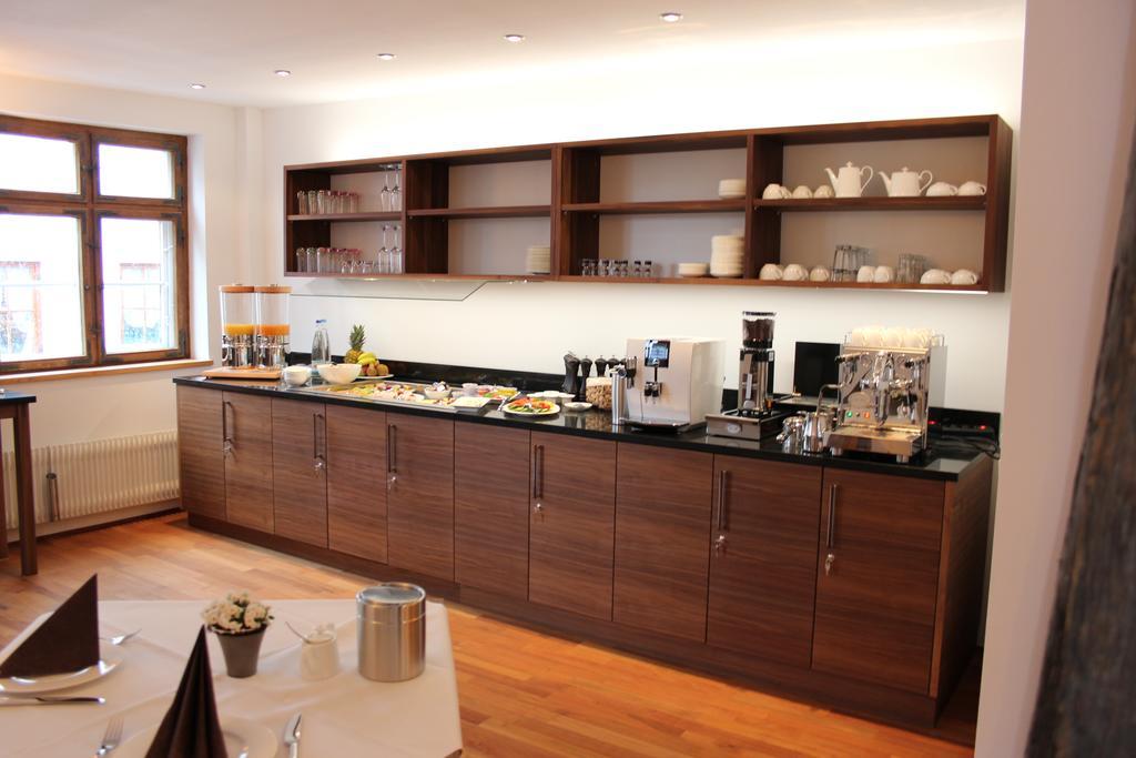 Hotel Schmales Haus Ульм Екстер'єр фото